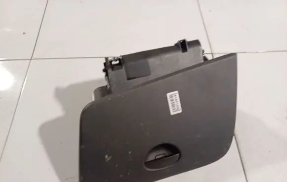 Seat Leon (1P) Glove box 1P1857103