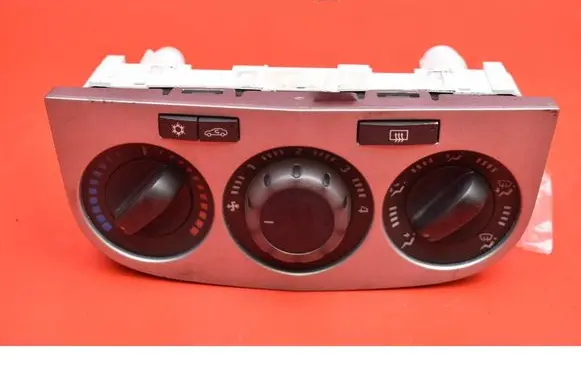 Opel Corsa D Climate control unit
