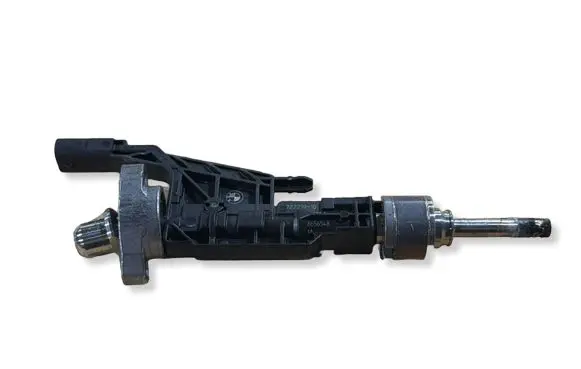 BMW 3 G20 G21 Fuel injector 8656548
