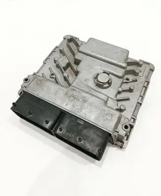 Volkswagen Golf VII Engine control unit/module 06K907425B 5WA1800401