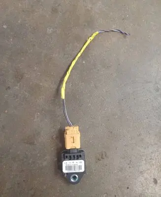 Fiat Idea Airbag deployment crash/impact sensor 468542210561164