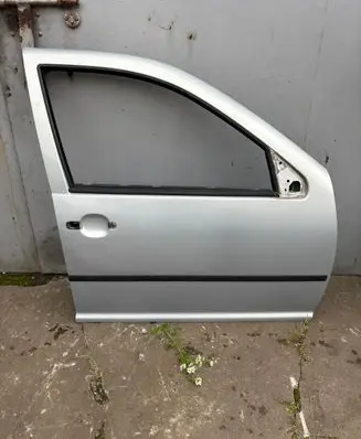Volkswagen Golf IV Front door