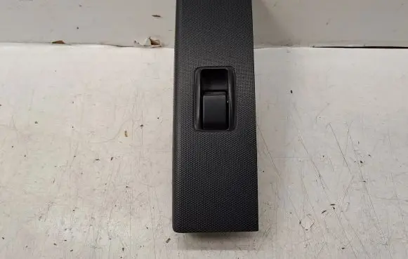 Toyota Corolla Verso AR10 Quarter vent window switch 848100F010 742310F030B0