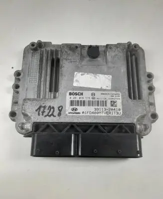 Hyundai i30 Engine control unit/module 39113-2A410 281016578