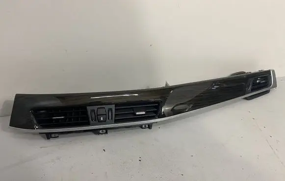 BMW X1 F48 F49 Dashboard glove box trim 9332238