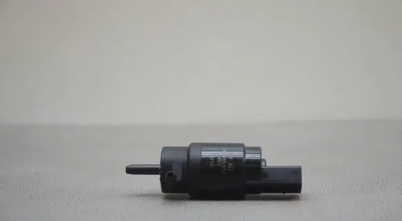 Windscreen/windshield washer pump