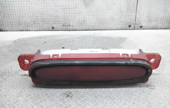 Mazda 3 I Third/center stoplight