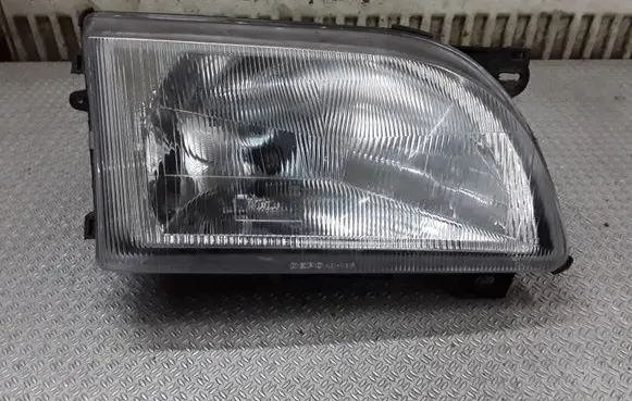 Ford Transit Headlight/headlamp 084311136R