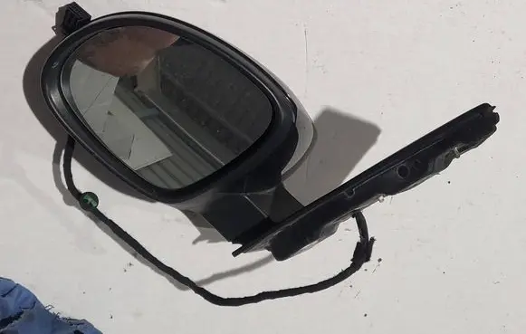 Volkswagen Sharan Front door electric wing mirror 7N1857501F