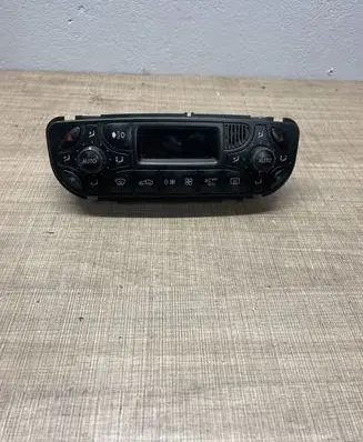 Mercedes-Benz C W203 Climate control unit 2098300285 9140010491