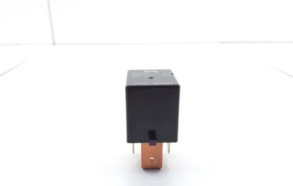 Opel Frontera B Other relay 8971807940