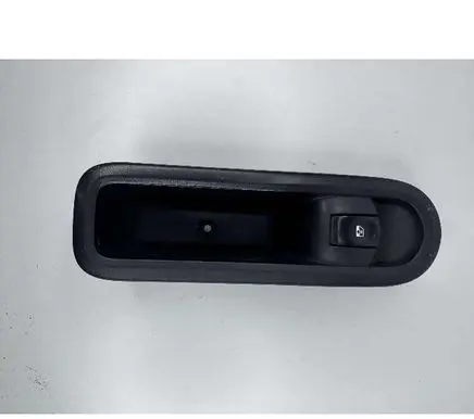 Renault Clio III Electric window control switch 8200356517 509508H