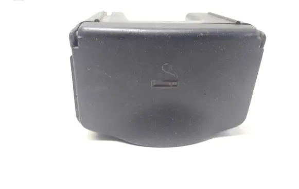 Ashtray (front)