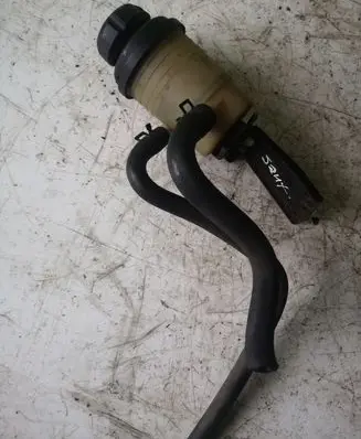 Hyundai Santa Fe Power steering fluid tank/reservoir