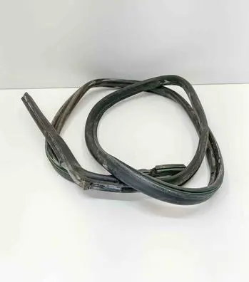 Mercedes-Benz SL R129 Rubber seal front door (on door) A1297200278