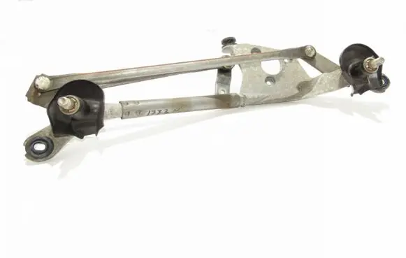 Toyota Yaris Front wiper linkage 