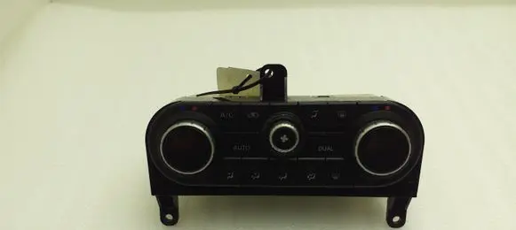 Nissan Qashqai+2 Climate control unit 27500BR47B