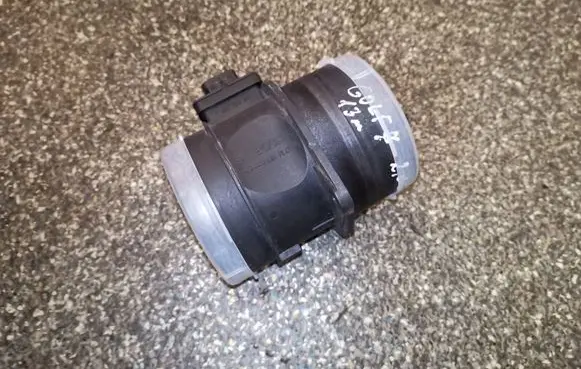 Volkswagen PASSAT B7 Mass air flow meter 0281002956 03L906461A