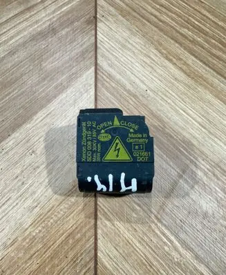 Mercedes-Benz E W211 Headlight ballast module Xenon 5dd008319