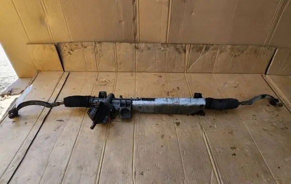 Volvo V70 Steering rack P9485270