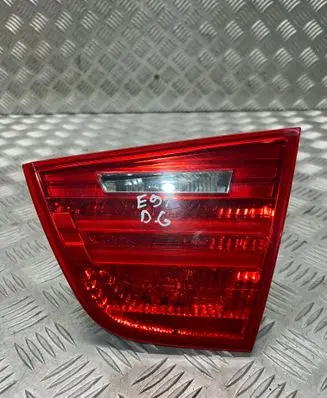 BMW 3 E90 E91 Tailgate rear/tail lights 7289434