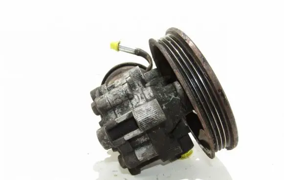 Toyota Yaris Power steering pump