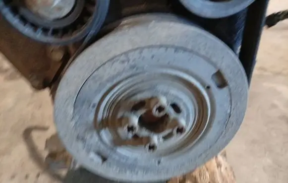 Opel Zafira B Crankshaft pulley