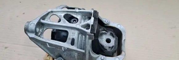 Audi Q5 SQ5 Engine mount bracket 4M0199371FG 22022019