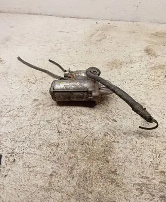 Mercedes-Benz C W203 Starter motor 0051511301 1079TMC