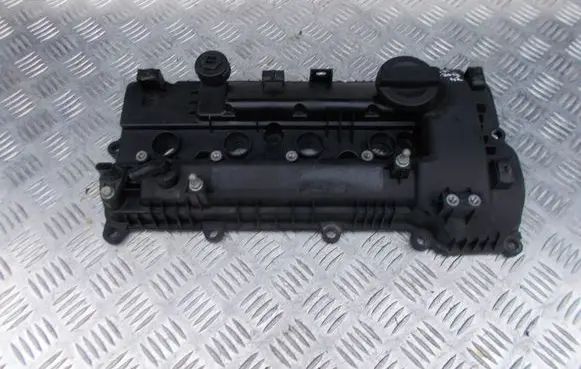 Hyundai i20 (BC3 BI3) Rocker cam cover 