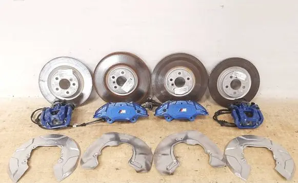 BMW 1 F70 Brake discs and calipers set 