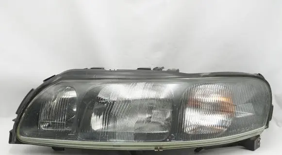 Volvo S60 Headlight/headlamp 8693577 89007859