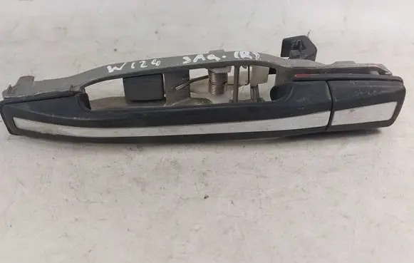 Rear door exterior handle