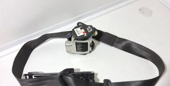 Audi A4 S4 B7 8E 8H Front seatbelt 8E0857705G