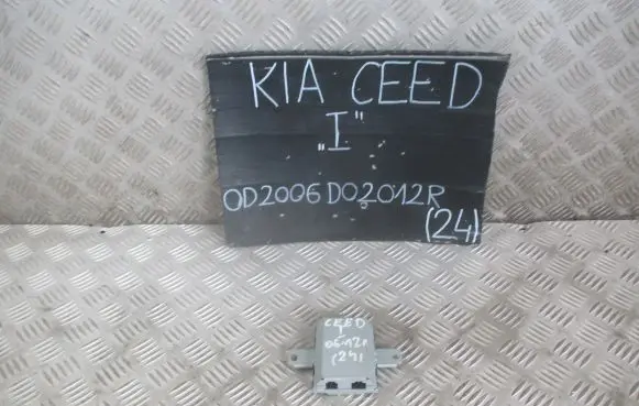 KIA Ceed USB control unit 961201H500