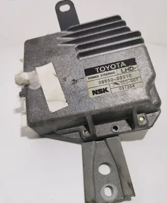 Toyota Corolla E120 E130 Engine control unit/module 8965002010 031254