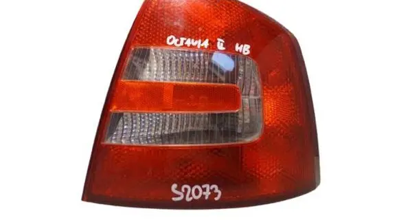 Skoda Octavia Mk2 (1Z) Rear/tail lights 1Z5945096A 1Z5945112A
