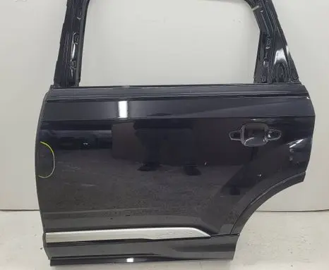 Audi Q7 4M Rear door