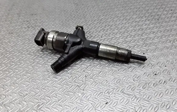 Subaru Legacy Fuel injector 16613AA020