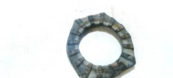 Toyota Corolla Verso E121 Front coil spring rubber mount 