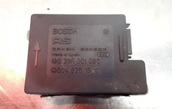 Mercedes-Benz E W124 Airbag control unit/module 0285001060