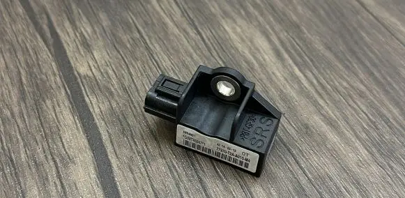 Honda CR-V Airbag deployment crash/impact sensor 77970T2AA010M4