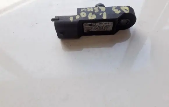 Renault Megane II Air pressure sensor 0281002566 H8200185545