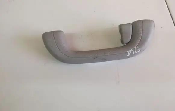 KIA Sportage Rear interior roof grab handle