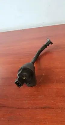 BMW Z4 E85 E86 Fuel tank valve 7512581