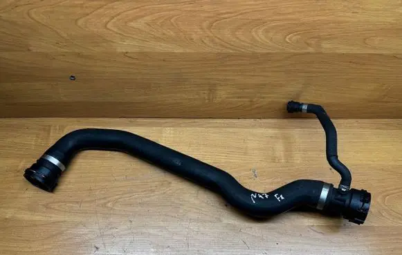 BMW 5 F10 F11 Engine coolant pipe/hose 7809818