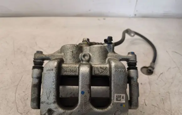 Toyota C-HR II Front brake caliper N30198 38500021329