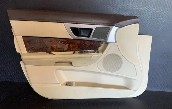 Jaguar XF X250 Front door card panel trim