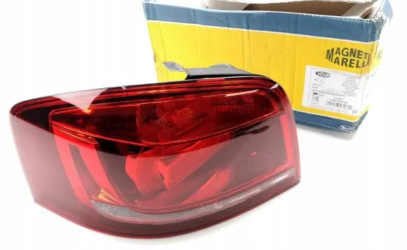Audi A3 S3 8P Rear/tail lights 1032191