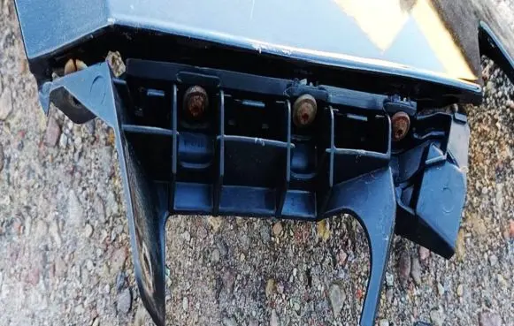 Seat Ibiza IV (6J,6P) Front bumper mounting bracket